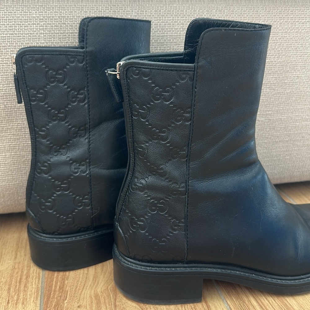 Gucci leather short boots